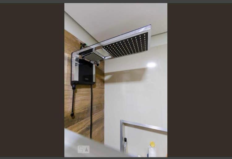 Caso com piscina, há 900 metros do Iguatemi shopping Villa Brasilia Esterno foto